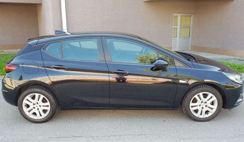 Opel Astra 1.6 CDTI full