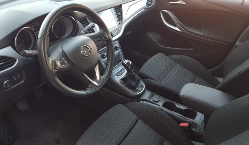 Opel Astra 1.6 CDTI full