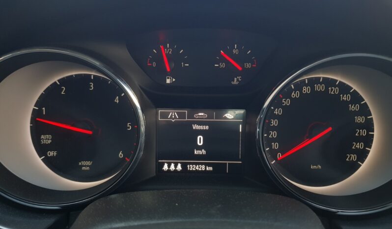 Opel Astra 1.6 CDTI full