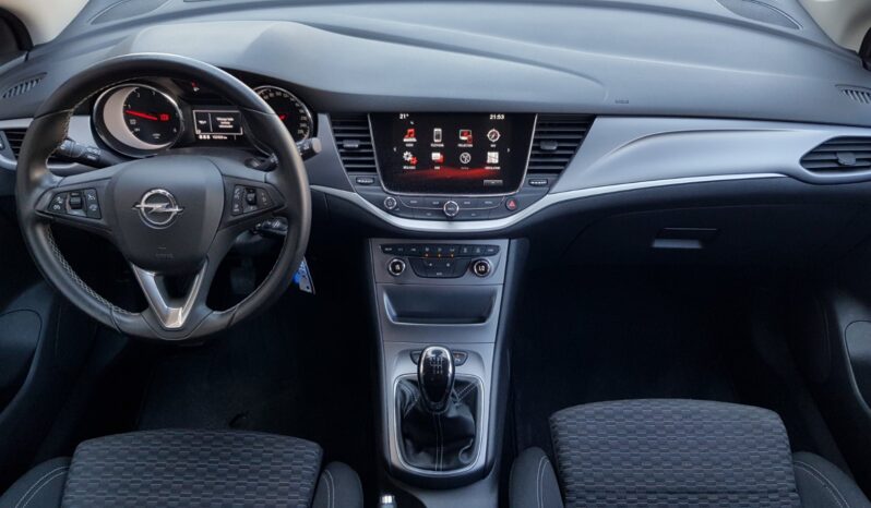 Opel Astra 1.6 CDTI full