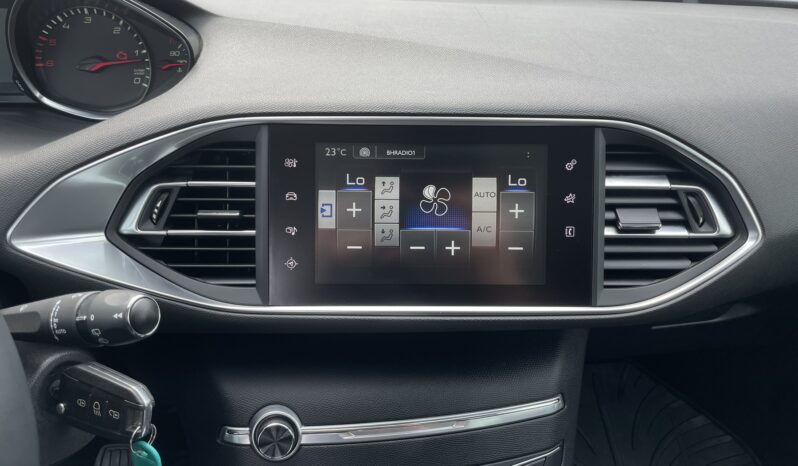 Peugeot 308 1.6 HDI full