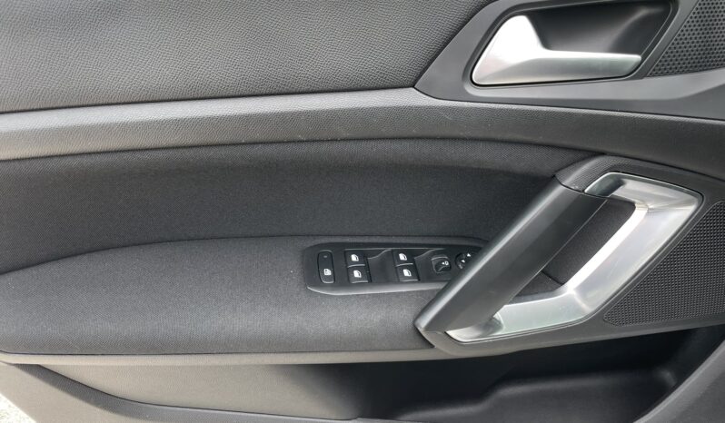 Peugeot 308 1.6 HDI full