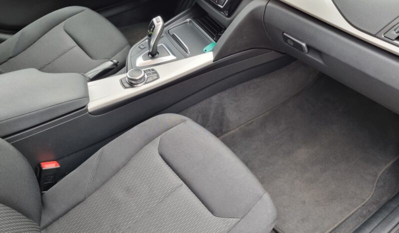 BMW 320d xDrive (AWD) Automatik 2018. full