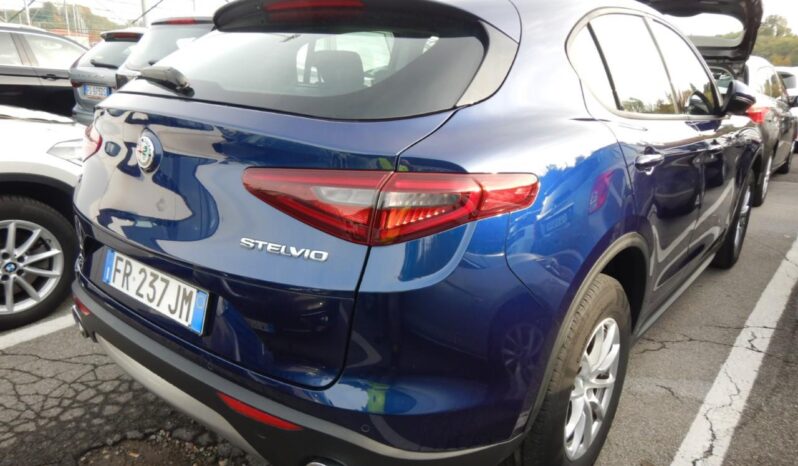Alfa Romeo Stelvio Q4 2.2TD/AT8 Business full