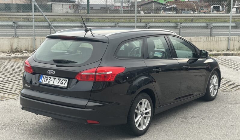 Ford Focus Wagon 1.5 TDCI AUTO Business full