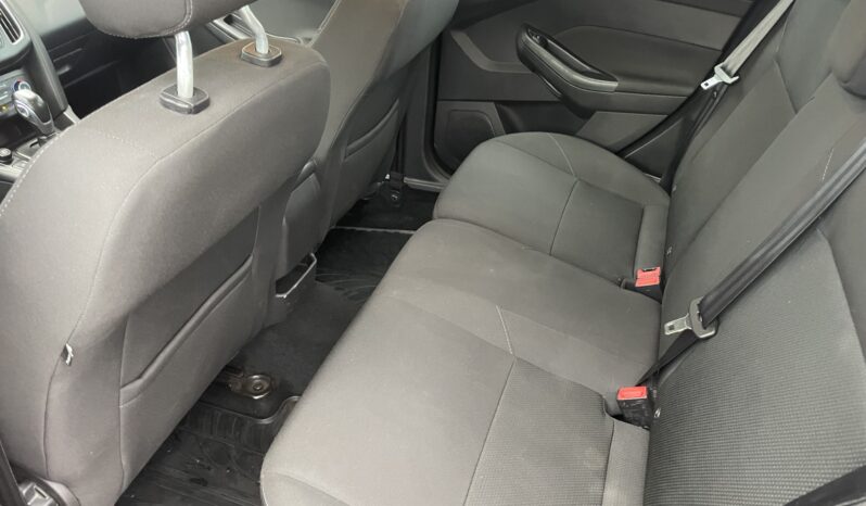 Ford Focus Wagon 1.5 TDCI AUTO Business full