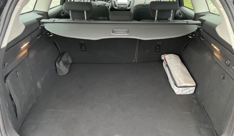 Ford Focus Wagon 1.5 TDCI AUTO Business full