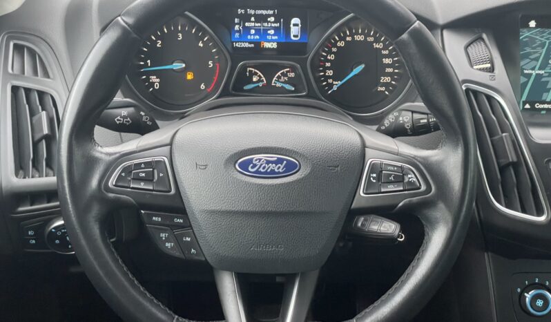 Ford Focus Wagon 1.5 TDCI AUTO Business full