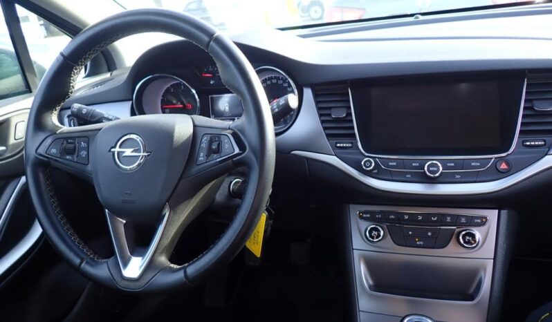 Opel Astra 1.6 CDTI full