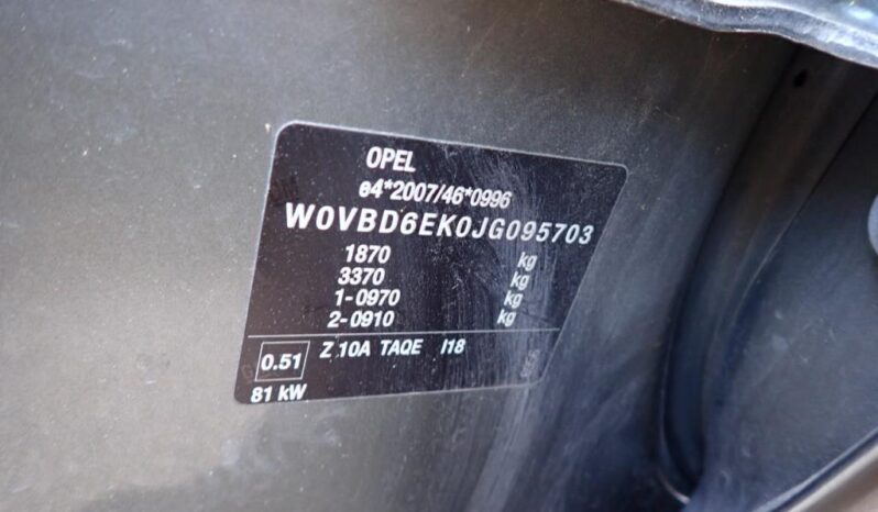 Opel Astra 1.6 CDTI full