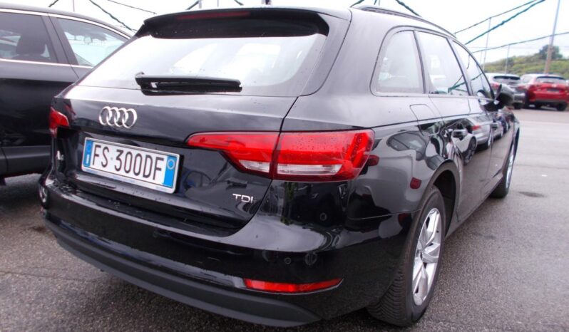Audi A4 Avant 2.0 TDI DSG7 full