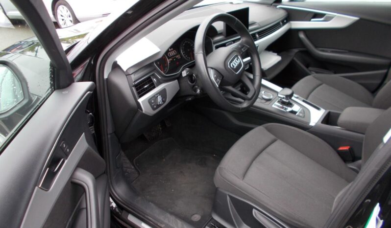 Audi A4 Avant 2.0 TDI DSG7 full