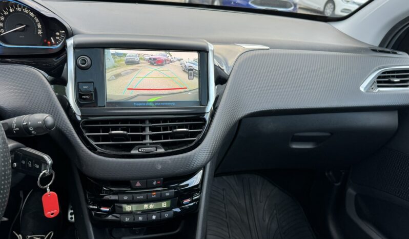 Peugeot 2008 Crossway 1.6 blueHDI – Limited Edition full