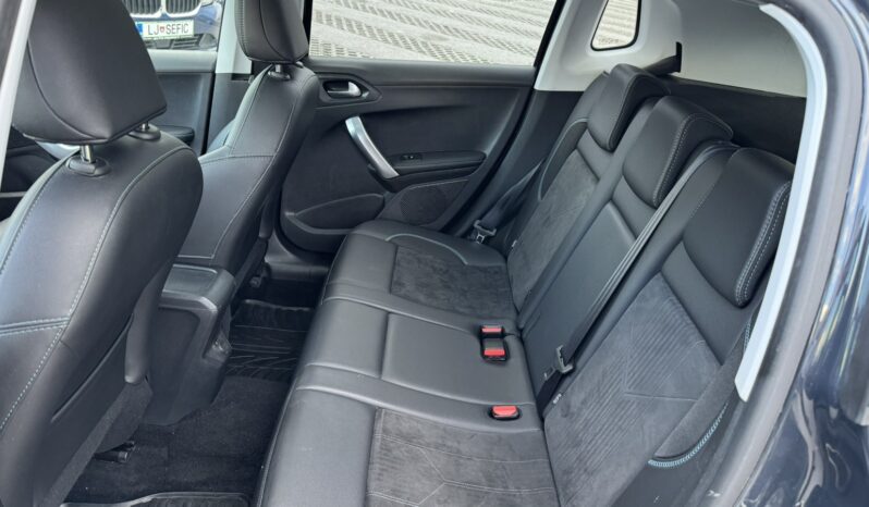 Peugeot 2008 Crossway 1.6 blueHDI – Limited Edition full