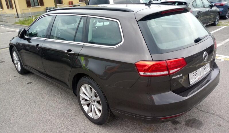 VW Passat SW 1.6 TDI DSG Bussiness full