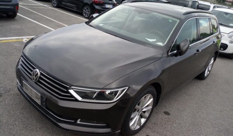 VW Passat SW 1.6 TDI DSG Bussiness full