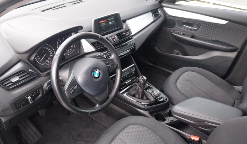 BMW 218d Gran Tourer 2.0d full
