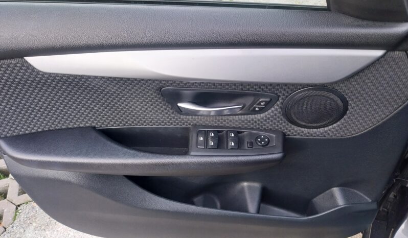 BMW 218d Gran Tourer 2.0d full