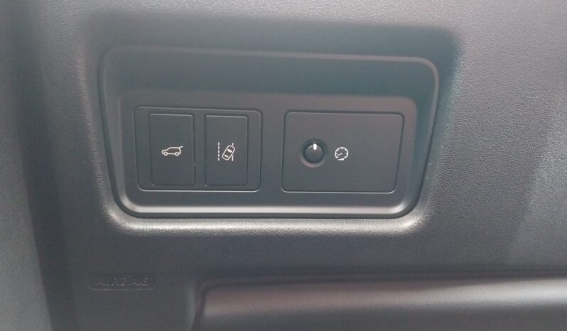 Land Rover Discovery Sport AUTO/4×4 full