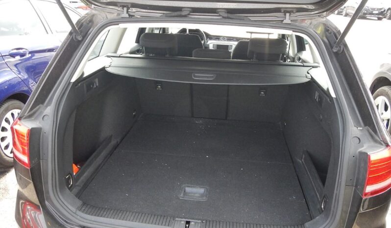 VW Passat SW 1.6 TDI DSG Bussiness full