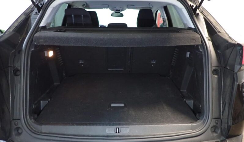 Peugeot 3008 1.5 blueHDI EAT8 full