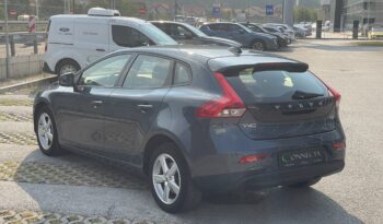 Volvo V40 D2 2.0d 2018. full