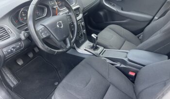 Volvo V40 D2 2.0d 2018. full