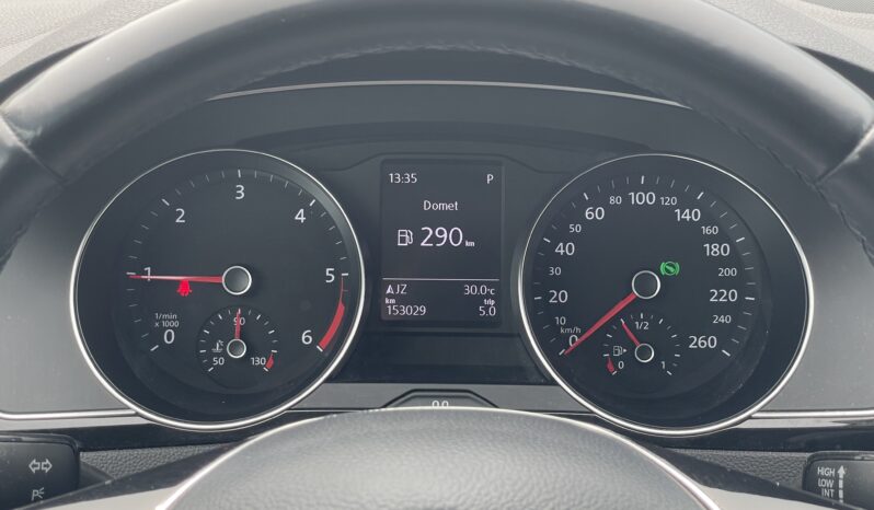 VW Passat SW 1.6 TDI DSG Business 2018. full