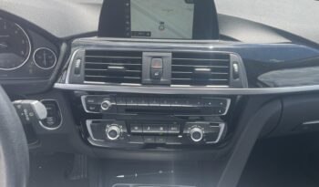 BMW 320d Wagon Automatik xDrive Panorama 2018. full