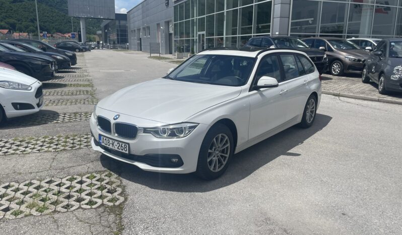 BMW 320d Wagon Automatik xDrive Panorama 2018. full