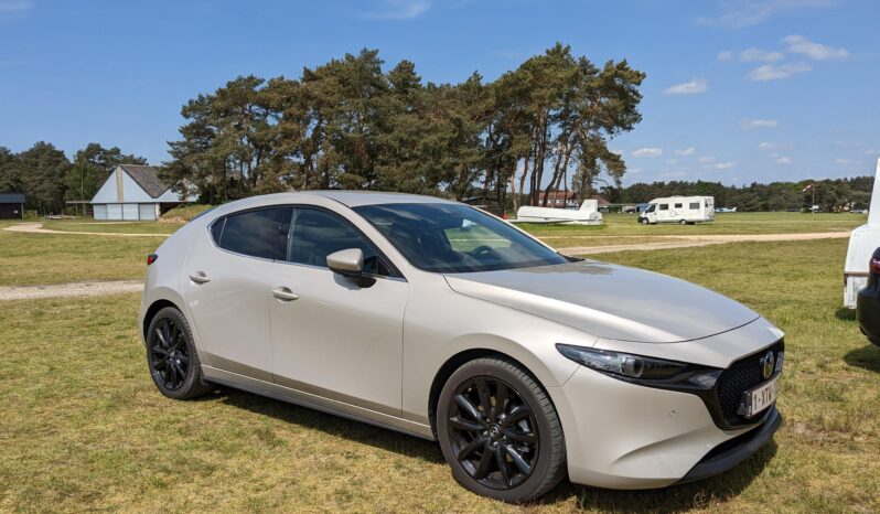 Mazda3 Hatchback Skyactive-X X186 NAGISA – U proizvodnji full