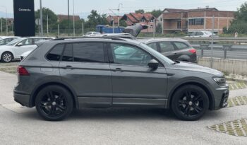 Volkswagen Tiguan R-Line 2.0 TDI 4MOTION Highline 2019. full