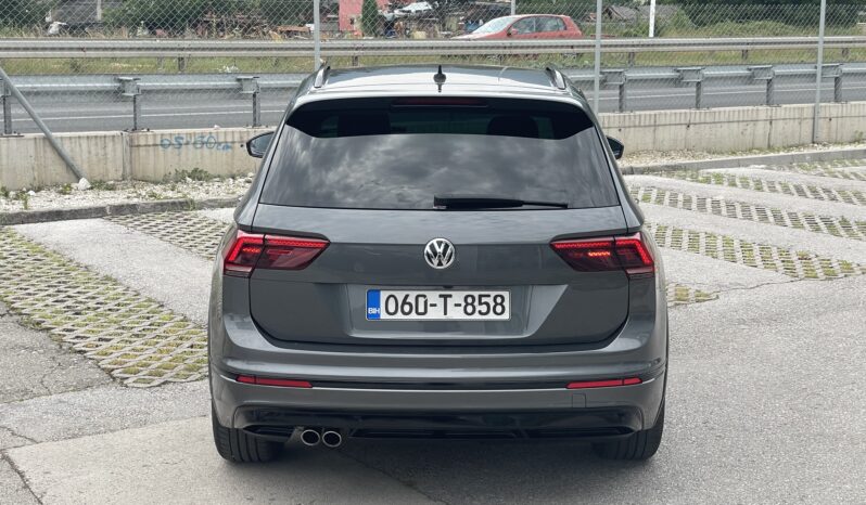 Volkswagen Tiguan R-Line 2.0 TDI 4MOTION Highline 2019. full