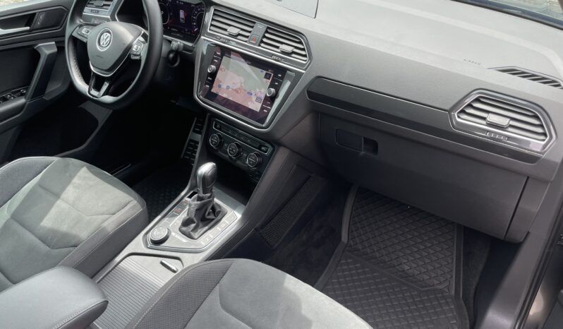 Volkswagen Tiguan R-Line 2.0 TDI 4MOTION Highline 2019. full