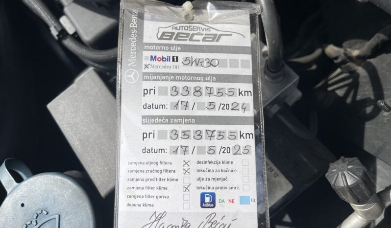 Mercedes-Benz C220 CDI Avantgarde Automatik W204 2010. full