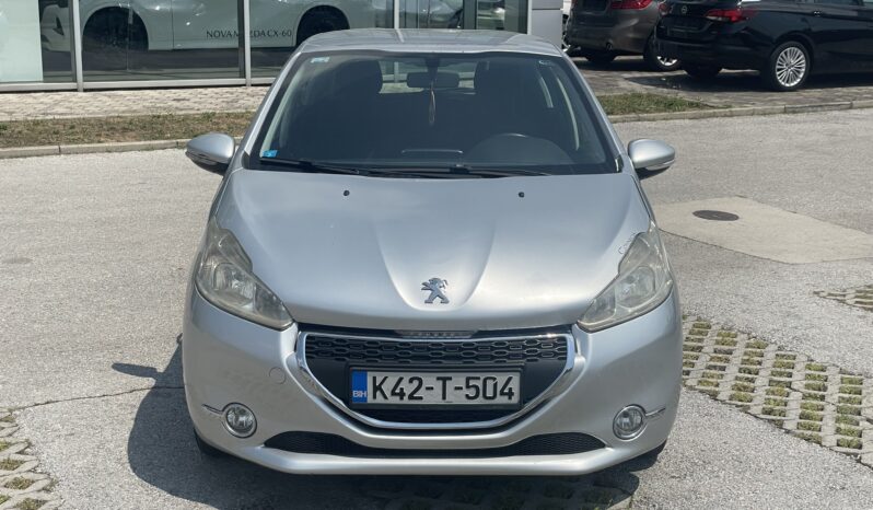 Peugeot 208 1.4 HDi 2014. full