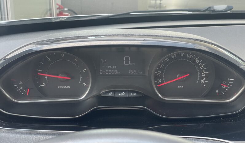 Peugeot 208 1.4 HDi 2014. full