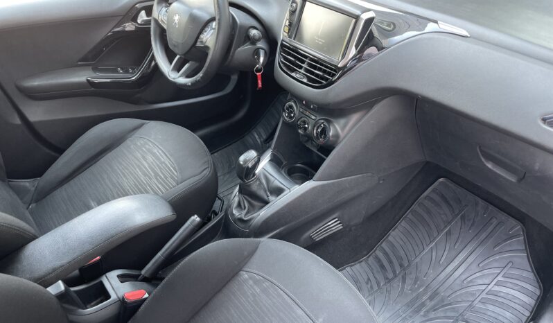 Peugeot 208 1.4 HDi 2014. full