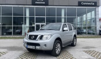 Nissan Pathfinder V6 4X4 Automatik 2014 full