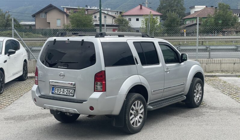 Nissan Pathfinder V6 4X4 Automatik 2014 full