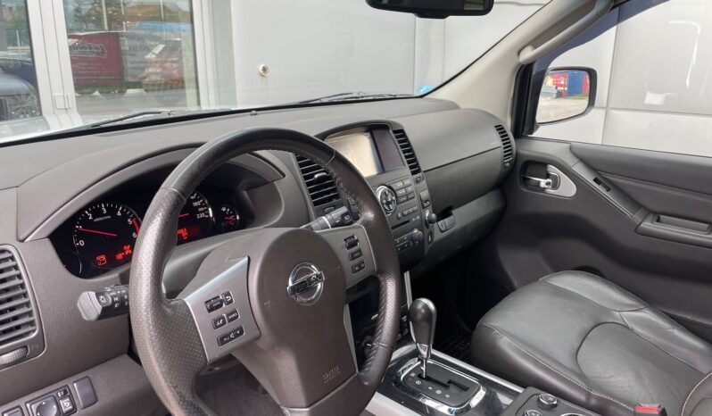 Nissan Pathfinder V6 4X4 Automatik 2014 full