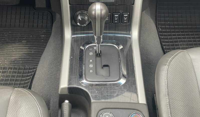 Nissan Pathfinder V6 4X4 Automatik 2014 full