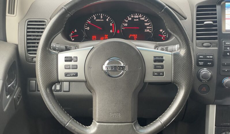Nissan Pathfinder V6 4X4 Automatik 2014 full
