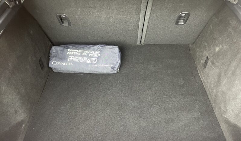 Mazda CX-30 G122 2021. full