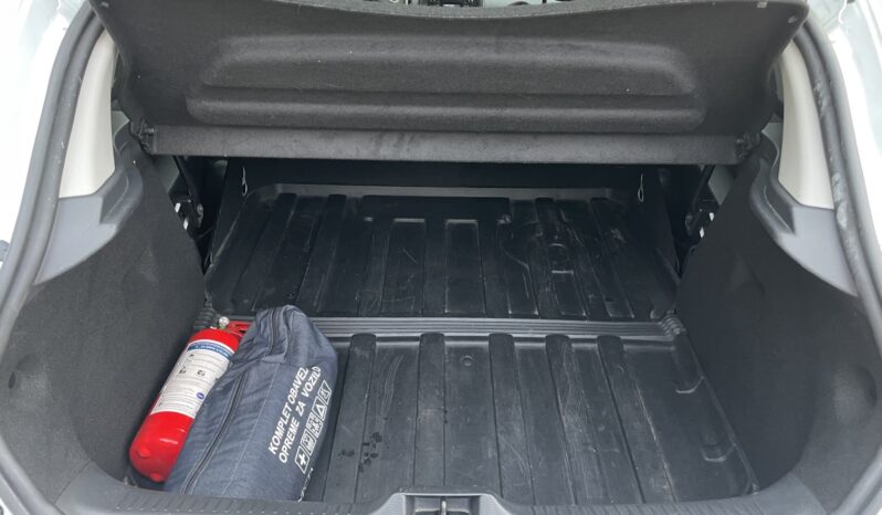 TERETNO: Renault Clio 1.5 dCi full